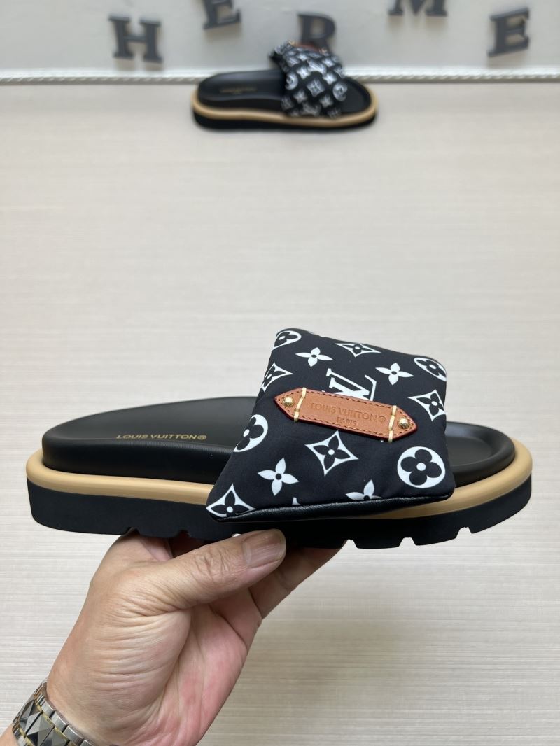 Louis Vuitton Slippers